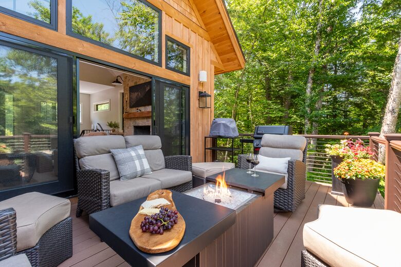 Mountain Chalet with Private Hot Tub Near Loon Mountain Resort - Lincoln, New Hampshire