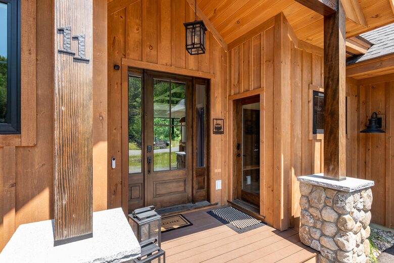 Mountain Chalet with Private Hot Tub Near Loon Mountain Resort - Lincoln, New Hampshire