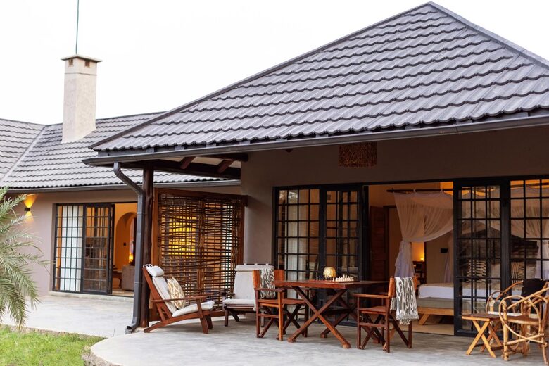 Private Courtyard Villa with Chef at Kili Golf - Usa River, Tanzania