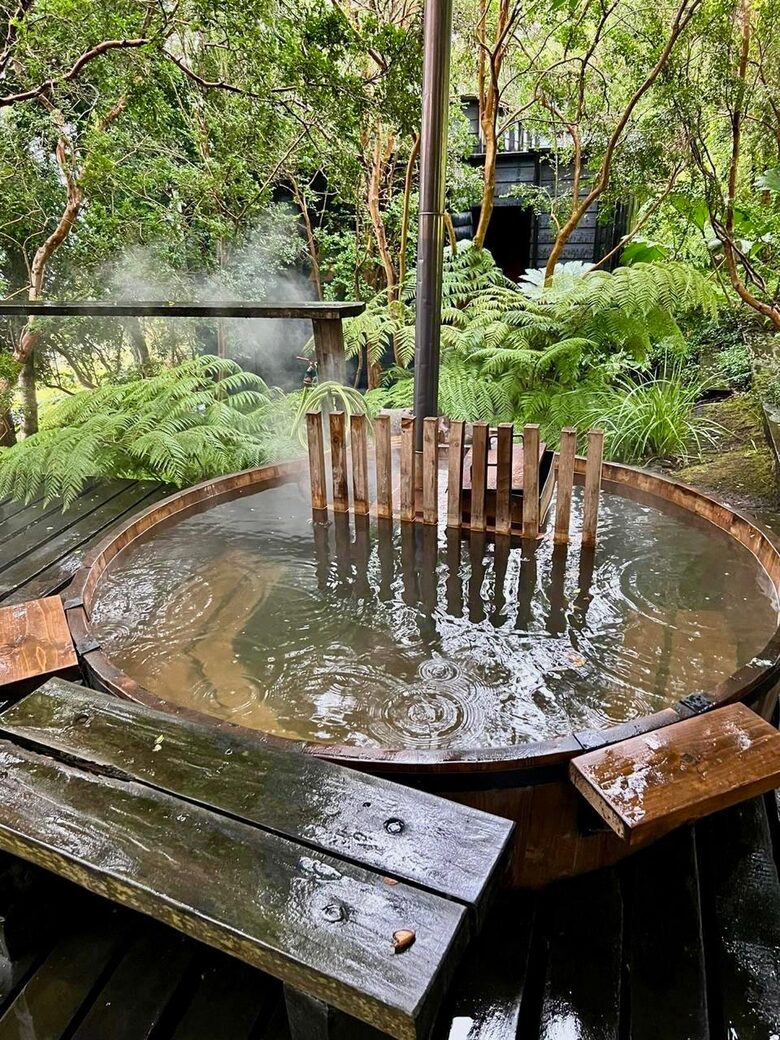 Contemporary Lake House at Lago Ranco - Futrono, Chile