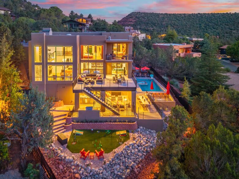 Sunsets of Sedona | A Sophisticated Desert Retreat - Sedona, Arizona