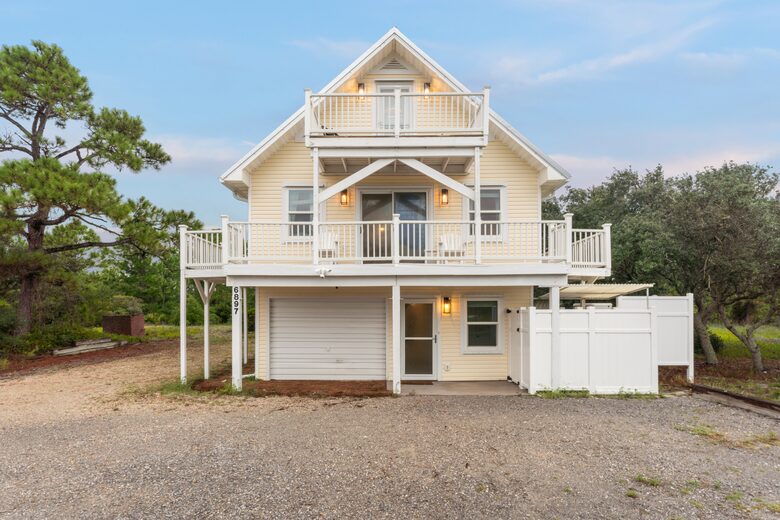 Relaxed Fort Morgan Beach House Near the Gulf - Gulf Shores, Alabama