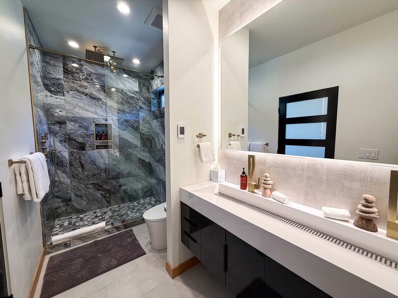 Whitefish Mountain Ski-In/Ski-Out Retreat with Rooftop Deck - Whitefish, Montana