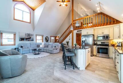 Relaxed Lake Pleasant Getaway with Private Shoreline - Fremont, Indiana