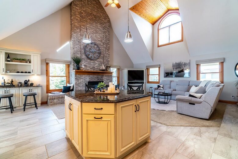 Relaxed Lake Pleasant Getaway with Private Shoreline - Fremont, Indiana