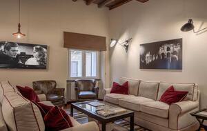 Equity Residences, Historic Roman Retreat Steps from the Trevi Fountain - Rome, Italy