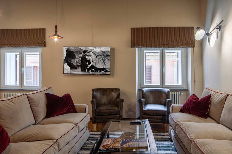 Equity Residences, Historic Roman Retreat Steps from the Trevi Fountain - Rome, Italy