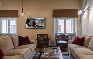 Equity Residences, Historic Roman Retreat Steps from the Trevi Fountain - Rome, Italy