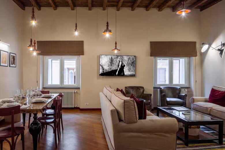 Equity Residences, Historic Roman Retreat Steps from the Trevi Fountain - Rome, Italy