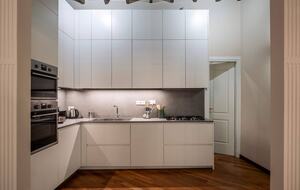 Equity Residences, Historic Roman Retreat Steps from the Trevi Fountain - Rome, Italy