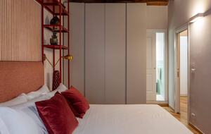 Equity Residences, Historic Roman Retreat Steps from the Trevi Fountain - Rome, Italy