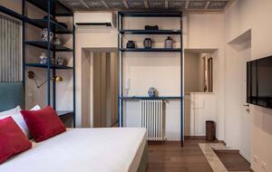 Equity Residences, Historic Roman Retreat Steps from the Trevi Fountain - Rome, Italy
