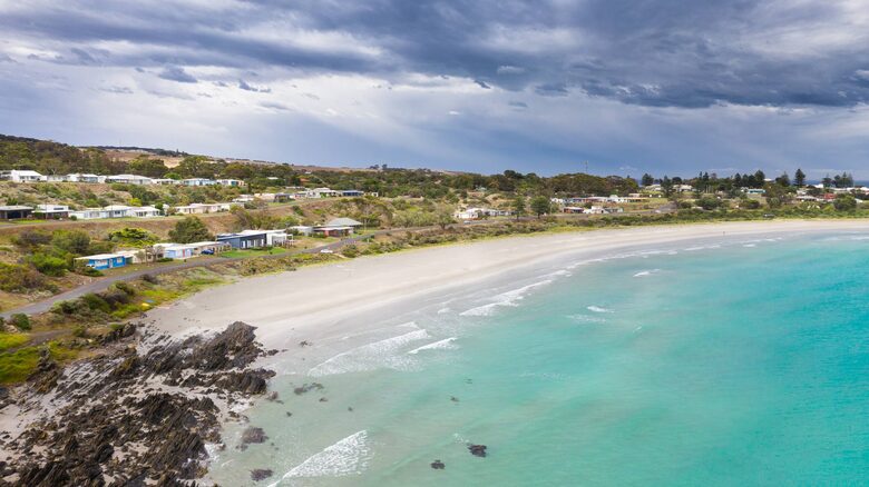 Penneshaw Beach House with Ocean Views - Penneshaw, Australia