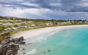Penneshaw Beach House with Ocean Views - Penneshaw, Australia