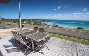 Penneshaw Beach House with Ocean Views - Penneshaw, Australia