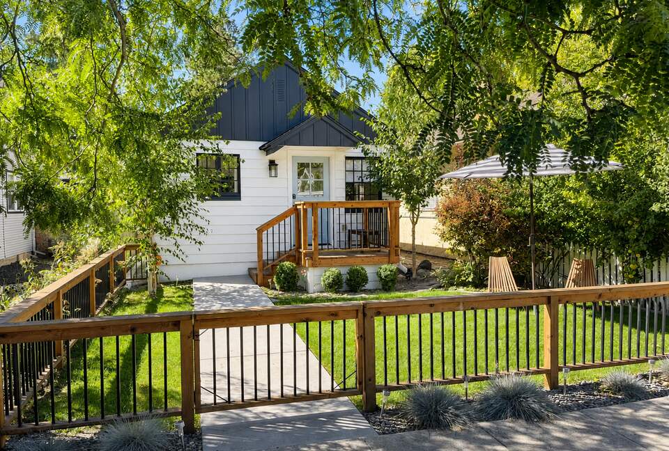 Boise North End Cottage Near Hyde Park - Boise, Idaho