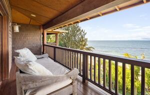 Waialua Oceanfront Retreat with Direct Beach Access - Waialua, Hawaii