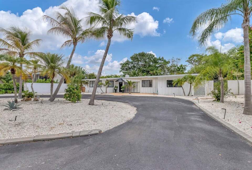 Naples Retreat with Private Pool and Spa Near Gulf Beaches - Naples, Florida