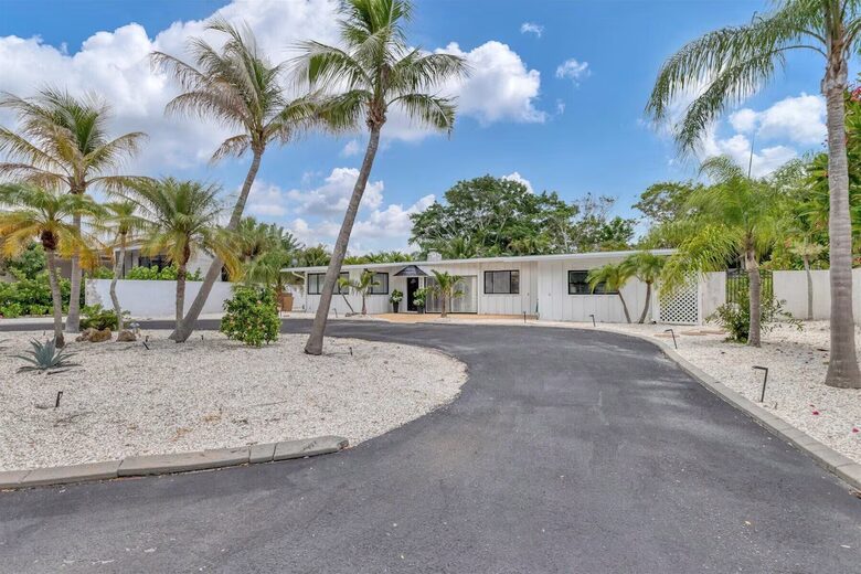 Naples Retreat with Private Pool and Spa Near Gulf Beaches - Naples, Florida