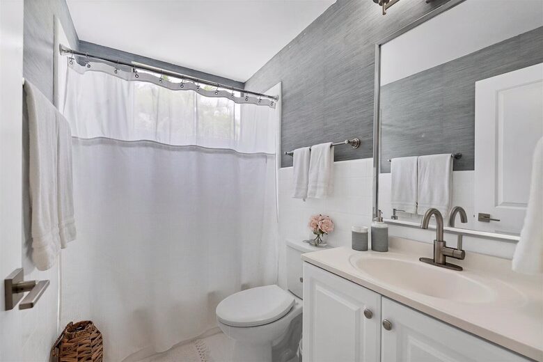 Naples Retreat with Private Pool and Spa Near Gulf Beaches - Naples, Florida