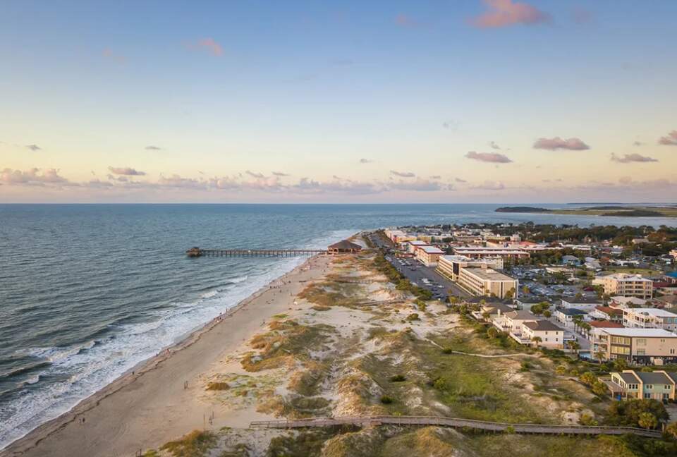 Tybee Island Retreat One Block from Beach and Pier - Tybee Island, Georgia