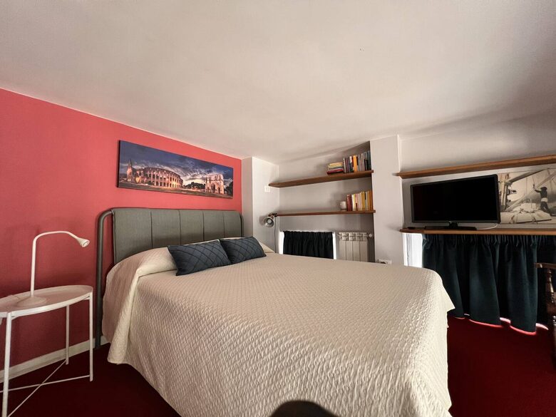 Colosseum View Residence in the Heart of Rome - Rome, Italy