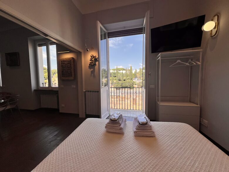 Colosseum View Residence in the Heart of Rome - Rome, Italy