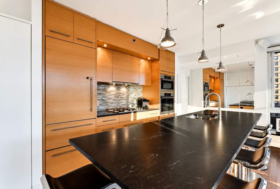 Midtown Luxury Penthouse - New York City, New York