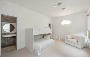 East Hampton Japandi Retreat with Heated Pool and Sauna - East Hampton, New York