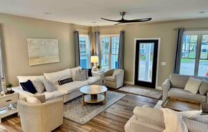 Relaxed Lake Erie Living Inside Lakeside Chautauqua - Lakeside Marblehead, Ohio