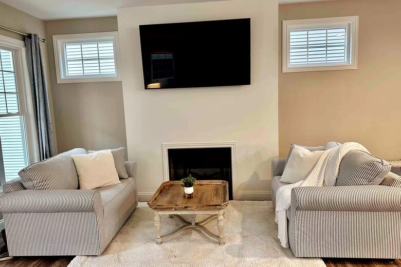 Relaxed Lake Erie Living Inside Lakeside Chautauqua - Lakeside Marblehead, Ohio