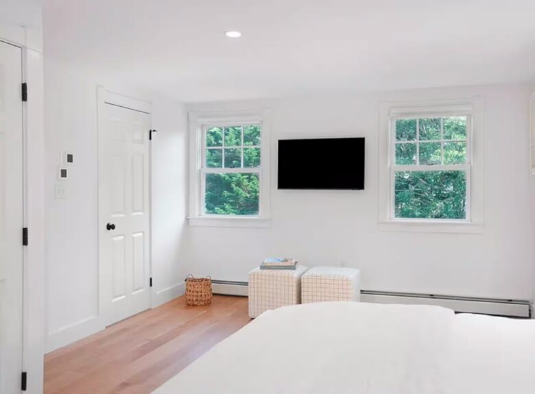 Classic Vineyard Escape One Mile from South Beach - Edgartown, Massachusetts