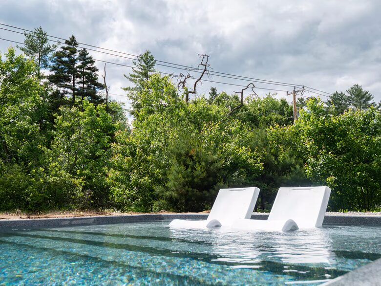 Year-Round Sunday River Escape with Pool & Mountain Views - Newry, Maine