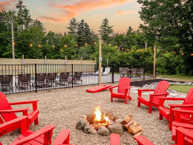 Year-Round Sunday River Escape with Pool & Mountain Views - Newry, Maine