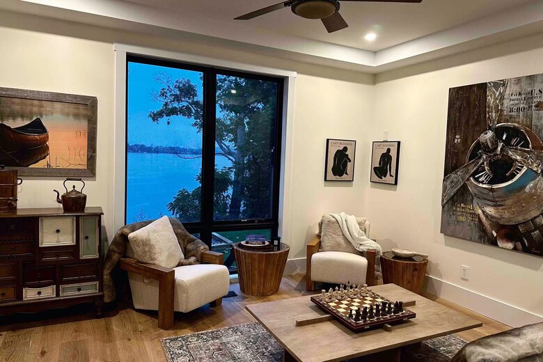 Private Chemong Lake Chalet with Dock & Sunset Views - Bridgenorth, Canada