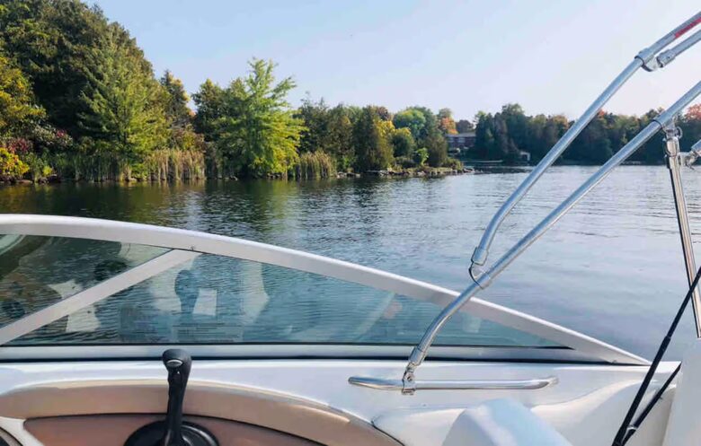 Private Chemong Lake Chalet with Dock & Sunset Views - Bridgenorth, Canada