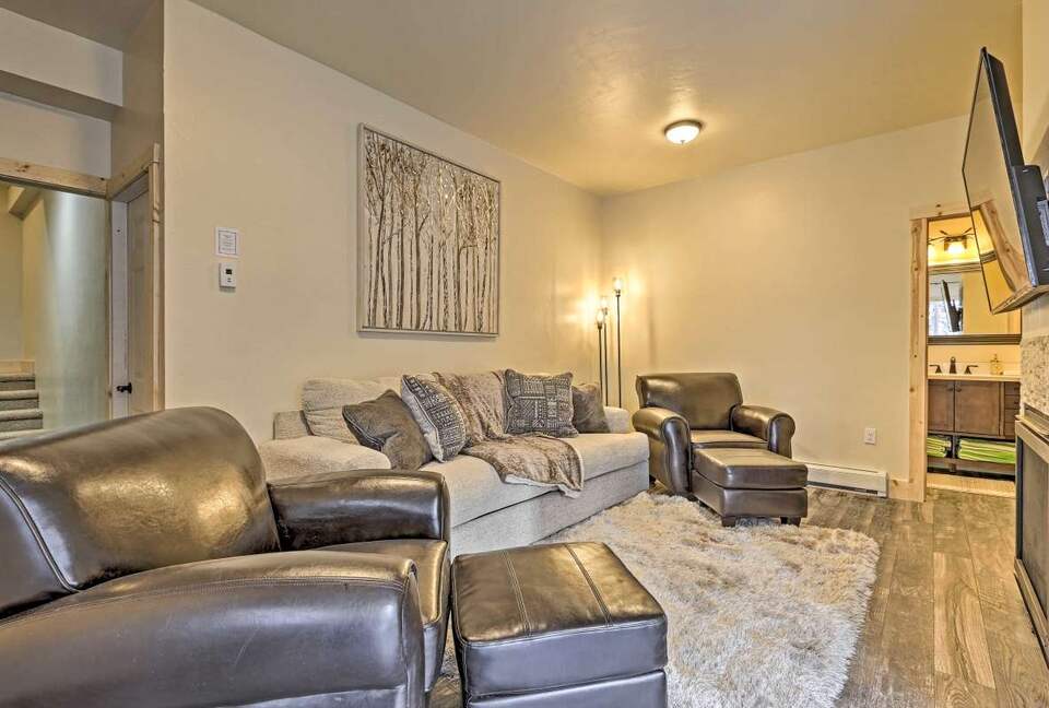 Log-Style Mountain Escape Minutes from Breckenridge Slopes - Breckenridge, Colorado
