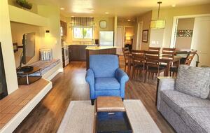 Relaxed Lakeside Living at Wapato Point - Manson, Washington