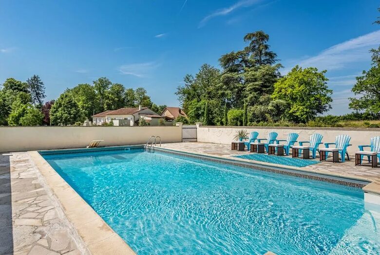 Riverside Country Escape - Fouqueure, France
