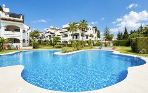Elegant Apartment Near Marbella - San Pedro De Alcantara, Marbella, Spain