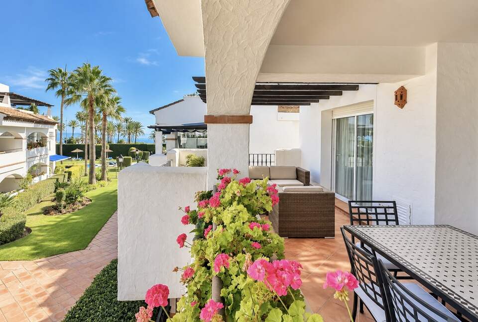 Elegant Apartment Near Marbella - San Pedro De Alcantara, Marbella, Spain