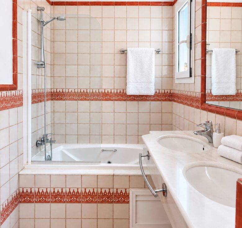 Elegant Apartment Near Marbella - San Pedro De Alcantara, Marbella, Spain