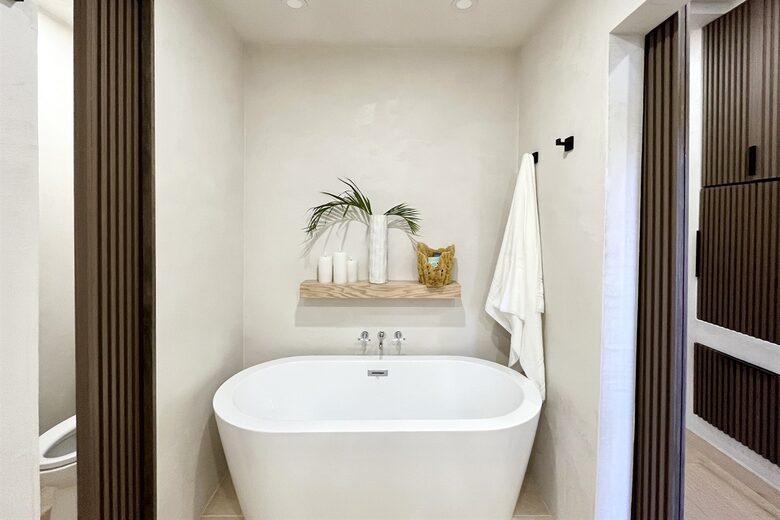Tropical Two-Suite Retreat in the Heart of Wailea - Kihei, Hawaii