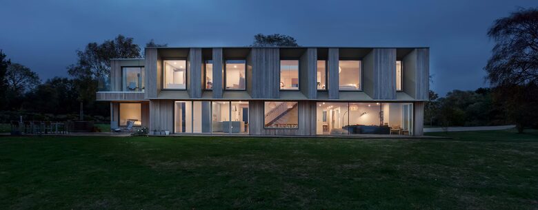 Award-Winning Coastal House on the Suffolk Shore - Harkstead, Suffolk, United Kingdom
