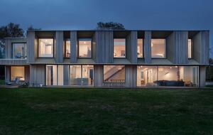 Award-Winning Coastal House on the Suffolk Shore - Harkstead, Suffolk, United Kingdom