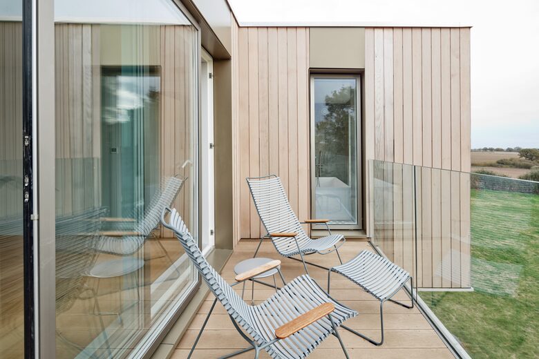 Award-Winning Coastal House on the Suffolk Shore - Harkstead, Suffolk, United Kingdom