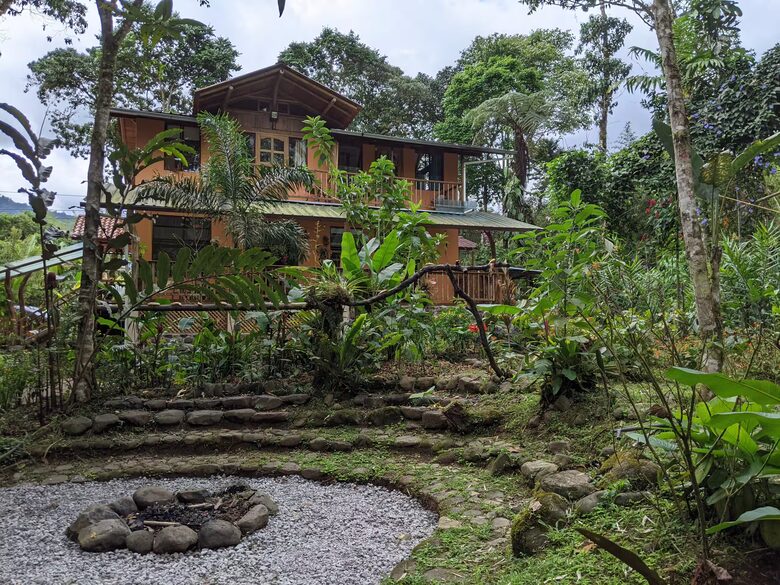 Mindo Cloud Forest Retreat on the Saguambi River - Mindo, Ecuador