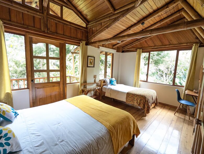 Mindo Cloud Forest Retreat on the Saguambi River - Mindo, Ecuador