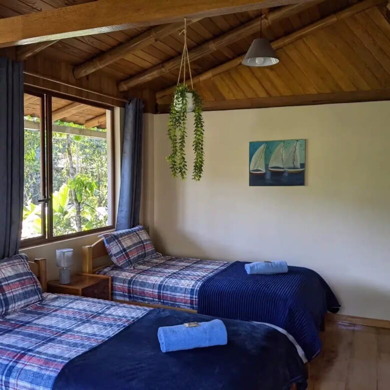 Mindo Cloud Forest Retreat on the Saguambi River - Mindo, Ecuador