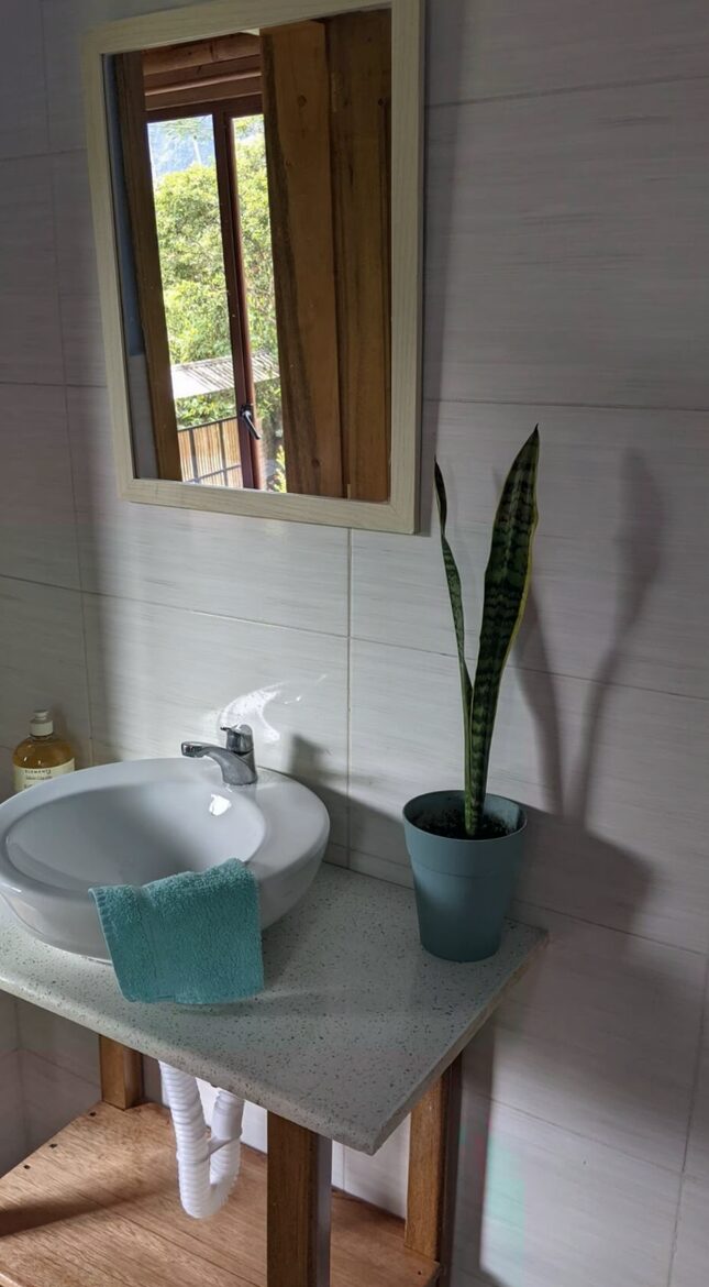 Mindo Cloud Forest Retreat on the Saguambi River - Mindo, Ecuador